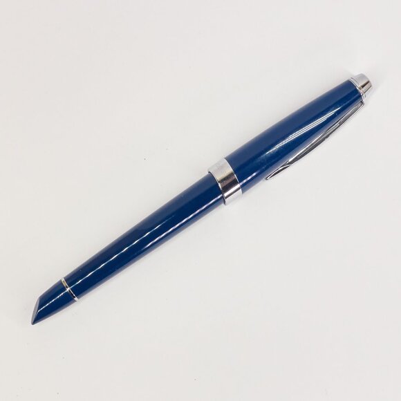 Cross Blue Lacquer Fountain Pen / Made in USA / Smooth Writer - Picture 2 of 10